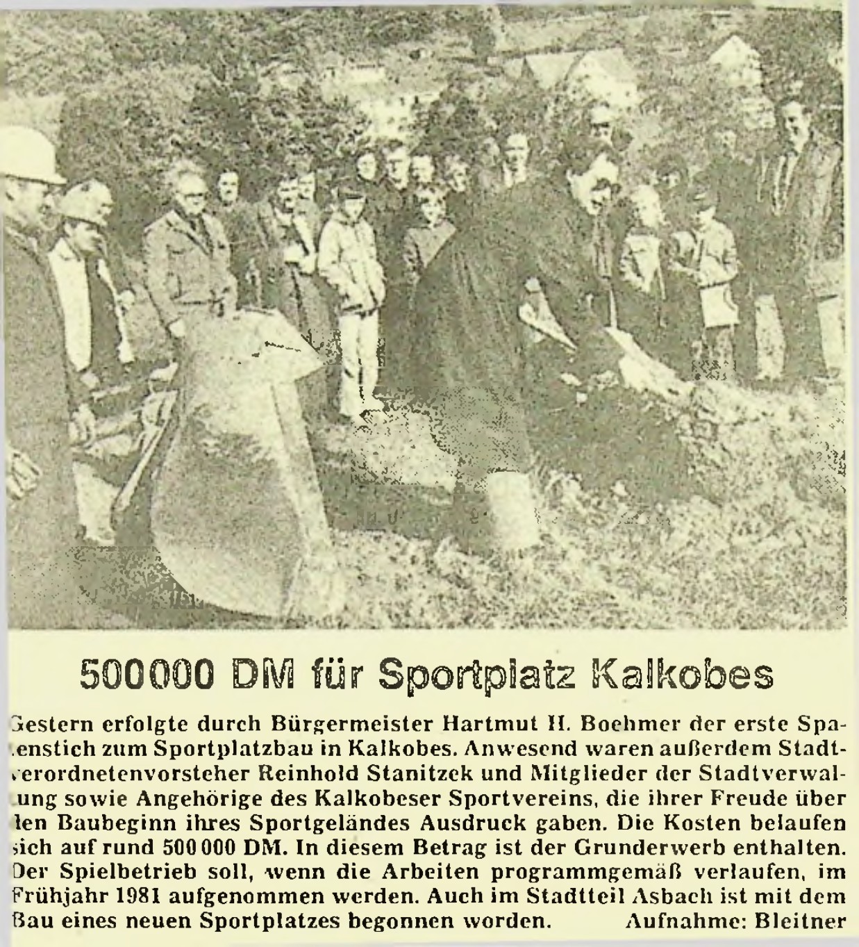 Spatenstich zum Sportplatzbau (1979)